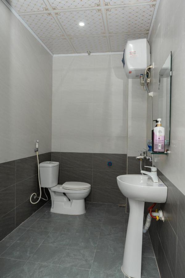 Anh Anh Luxury Hotel Tuyen Quang Εξωτερικό φωτογραφία